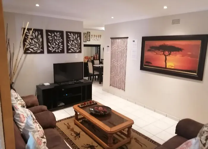 Inviting 3-Bed House In Kempton Park